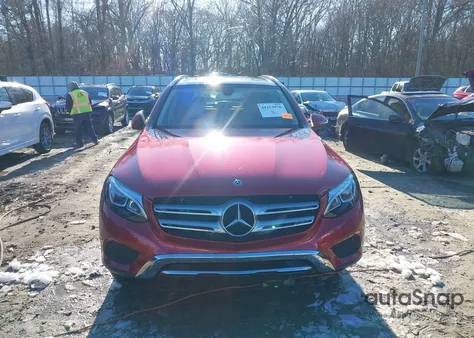 2019 Mercedes-Benz Glc 300 from USA, damaged, VIN WDC0G4JB4KV176181